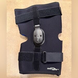 New DonJoy Knee Support Brace Wrap Drytex Right Leg XL